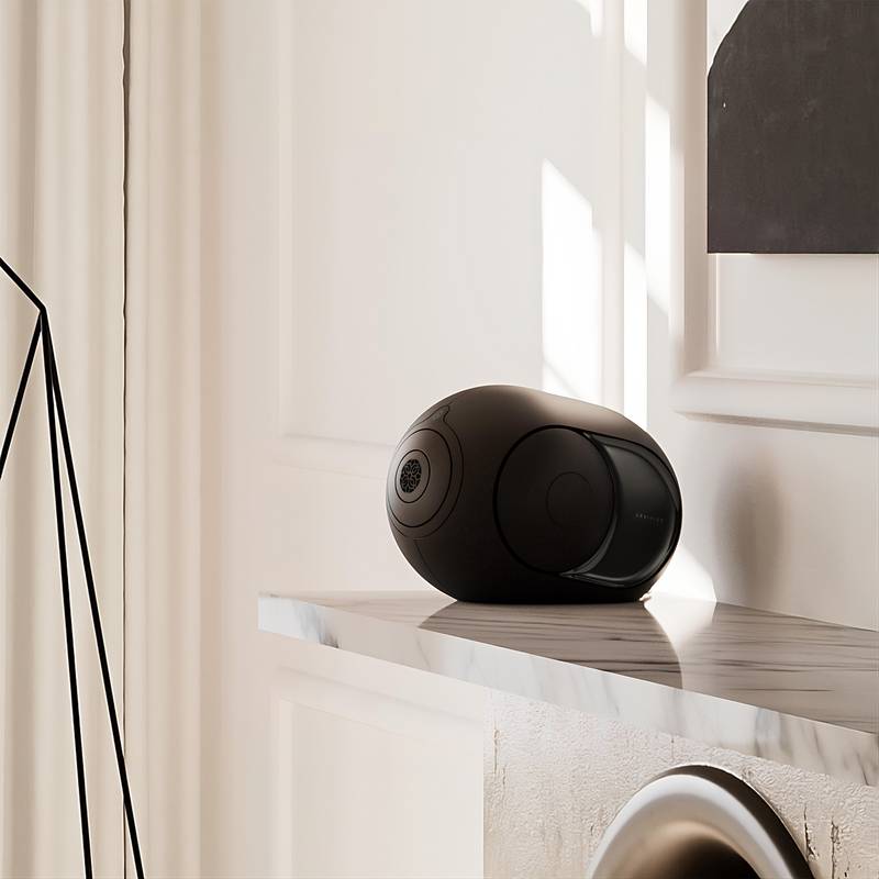 High-Fidelity Wireless Speakers